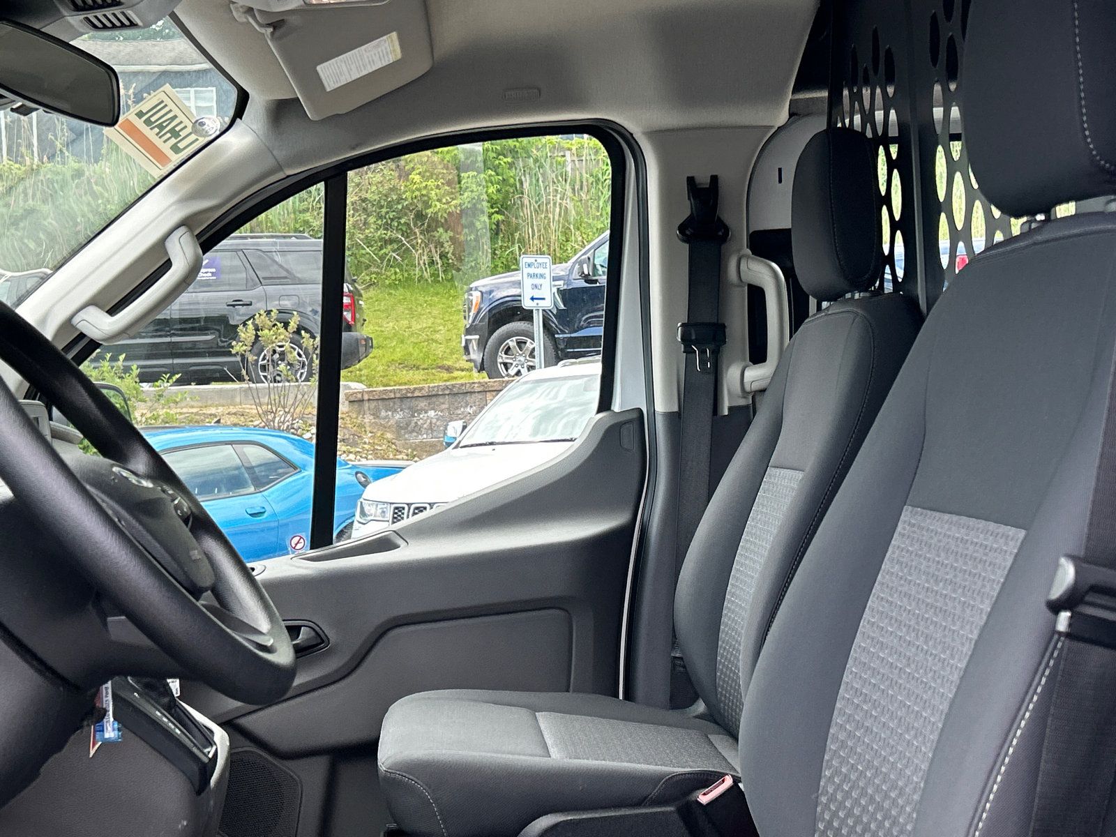 Used 2025 Ford Transit 250 Low Roof w/ Exterior Upgrade Package RWD image 10