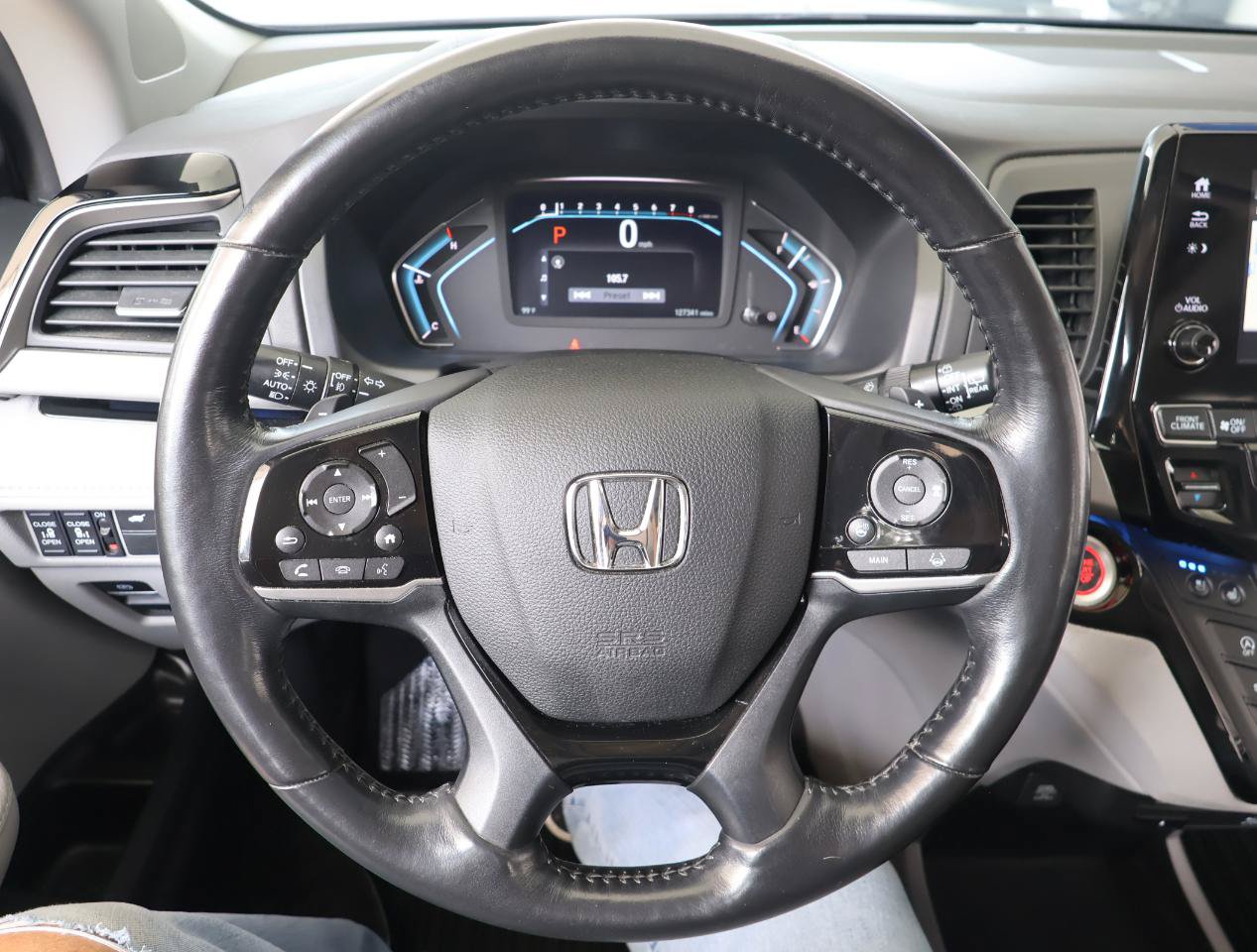 Used 2018 Honda Odyssey Elite image 26