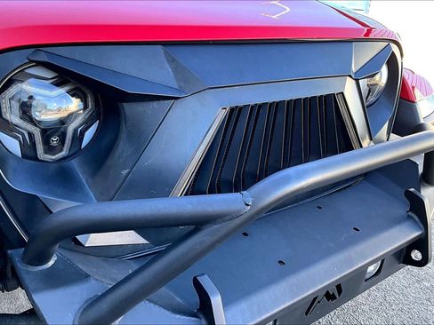 Used 2020 Jeep Gladiator Overland image 34