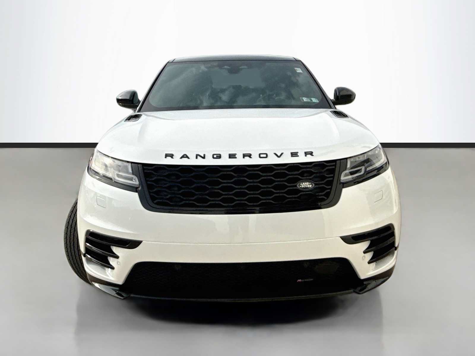 Certified 2023 Land Rover Range Rover Velar R-Dynamic S AWD/4WD image 2