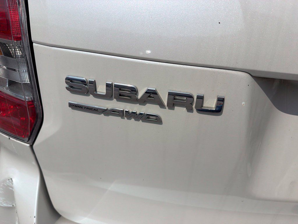 Used 2015 Subaru Forester 2.5i w/ Alloy Wheel Package AWD/4WD image 7