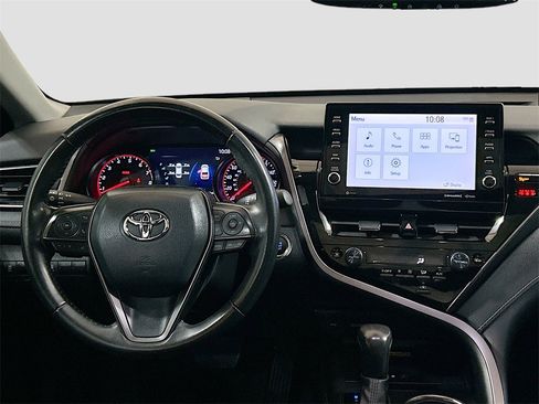 Used 2022 Toyota Camry XSE image 20