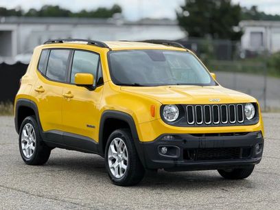 Used 2017 Jeep Renegade Latitude w/ Safety & Security Group