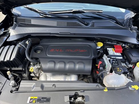 Used 2022 Jeep Compass Limited AWD/4WD image 25
