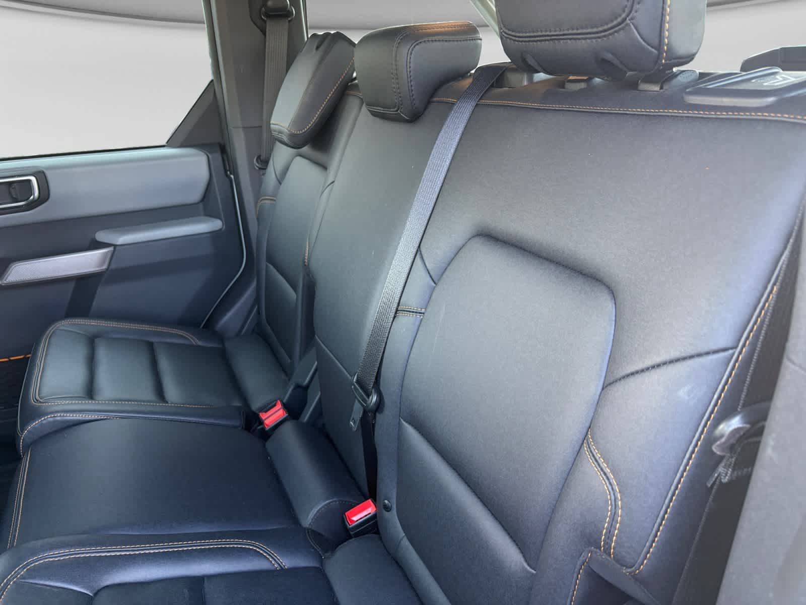 Used 2023 Ford Bronco Badlands AWD/4WD image 13