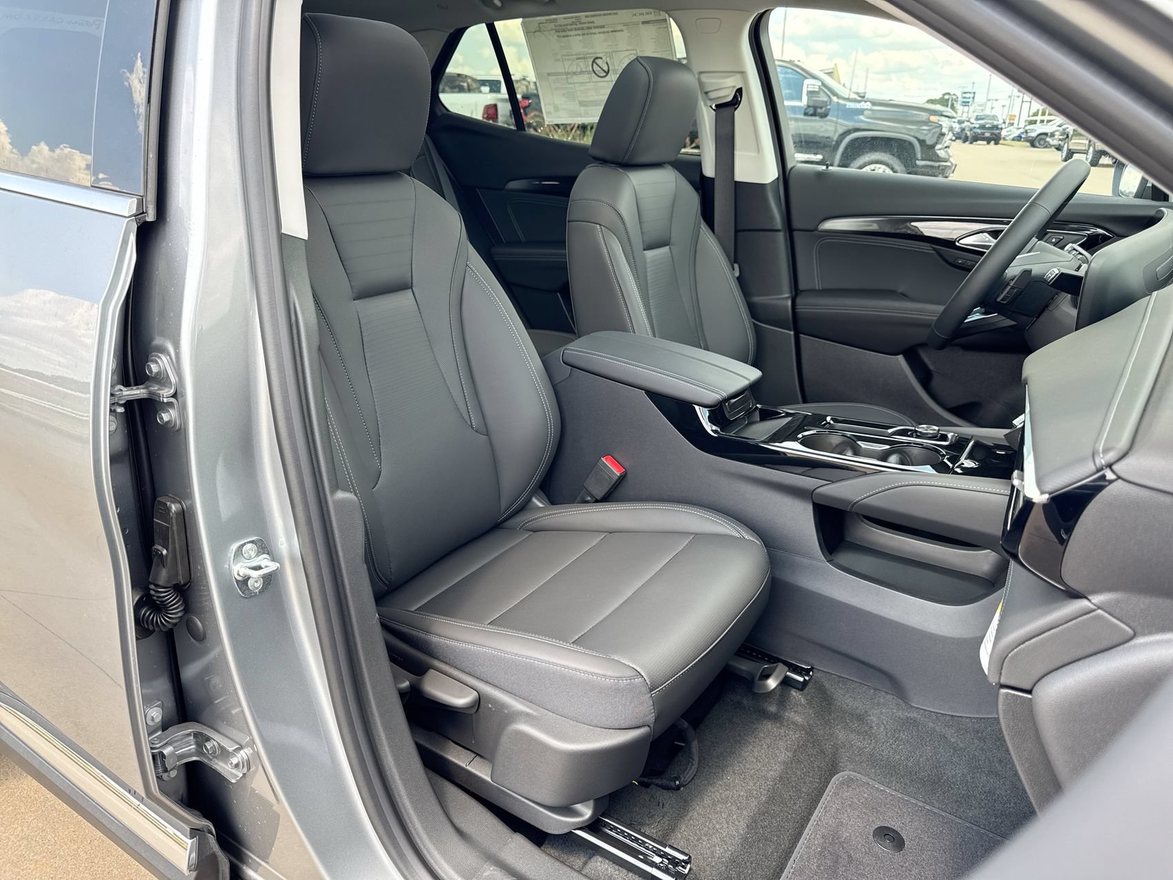 New 2026 Buick Envision Preferred AWD/4WD image 25