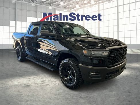 Used 2025 RAM 1500 Warlock AWD/4WD image 7