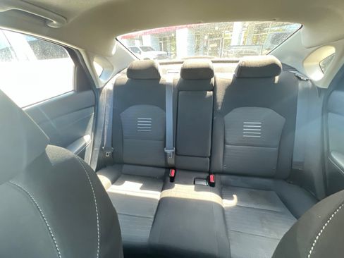 Used 2019 Kia Forte S w/ S Premium Package FWD image 10