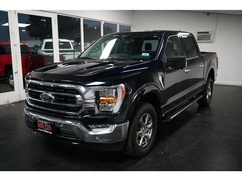 Used 2021 Ford F150 XLT w/ Equipment Group 302A High image 3