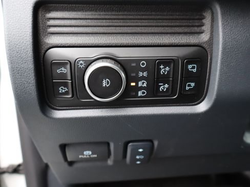 Used 2025 Ford F250 Lariat w/ Chrome Package image 21