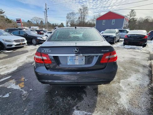 Used 2010 Mercedes-Benz E 350 4MATIC Sedan image 6