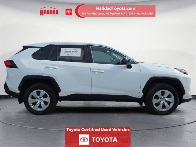 Certified 2024 Toyota RAV4 LE AWD/4WD image 7