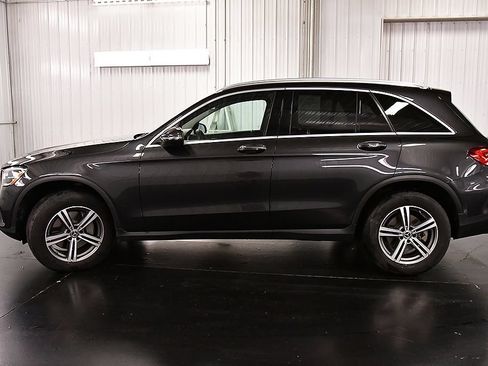 Used 2020 Mercedes-Benz GLC 300 4MATIC image 4