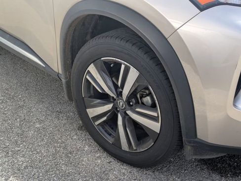 Used 2021 Nissan Rogue SL image 6