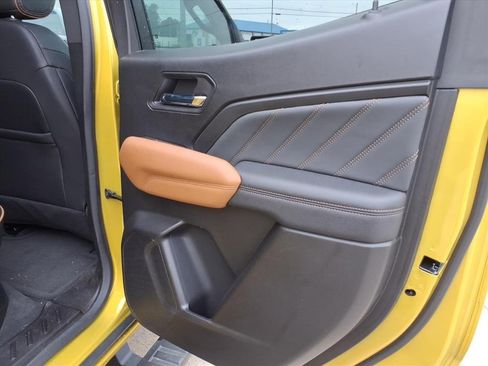 Used 2023 GMC Canyon AT4 w/ AT4 Premium Package image 14