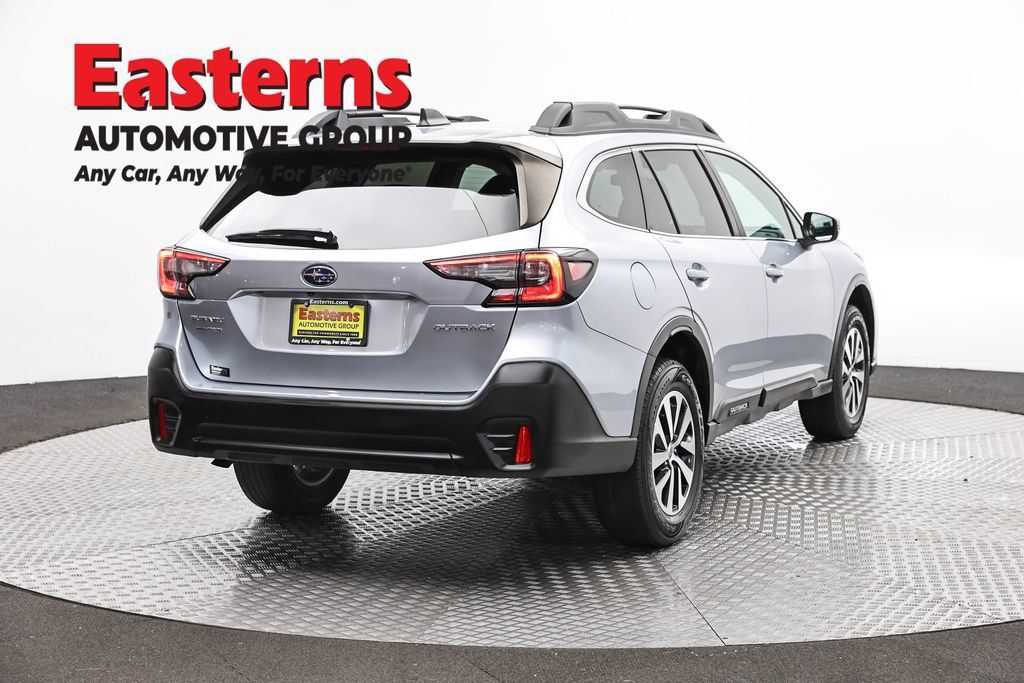 Used 2022 Subaru Outback Premium AWD/4WD image 7