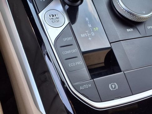 Used 2019 BMW 330i Sedan w/ Convenience Package image 30