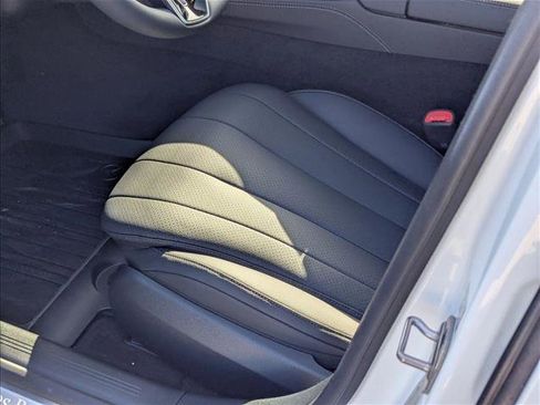 New 2026 Mercedes-Benz E 350 Sedan image 4