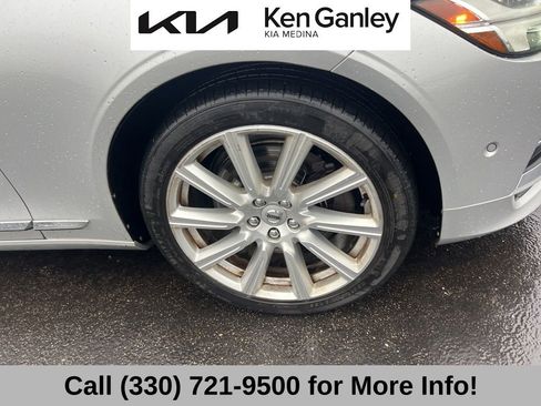 Used 2018 Volvo S90 T6 Inscription w/ Convenience Package image 21