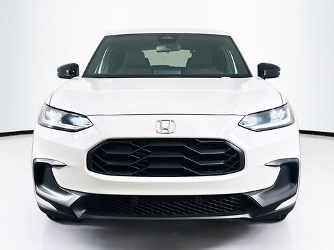 Used 2026 Honda HR-V Sport image 2