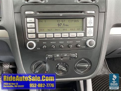 Used 2008 Volkswagen Rabbit S FWD image 18
