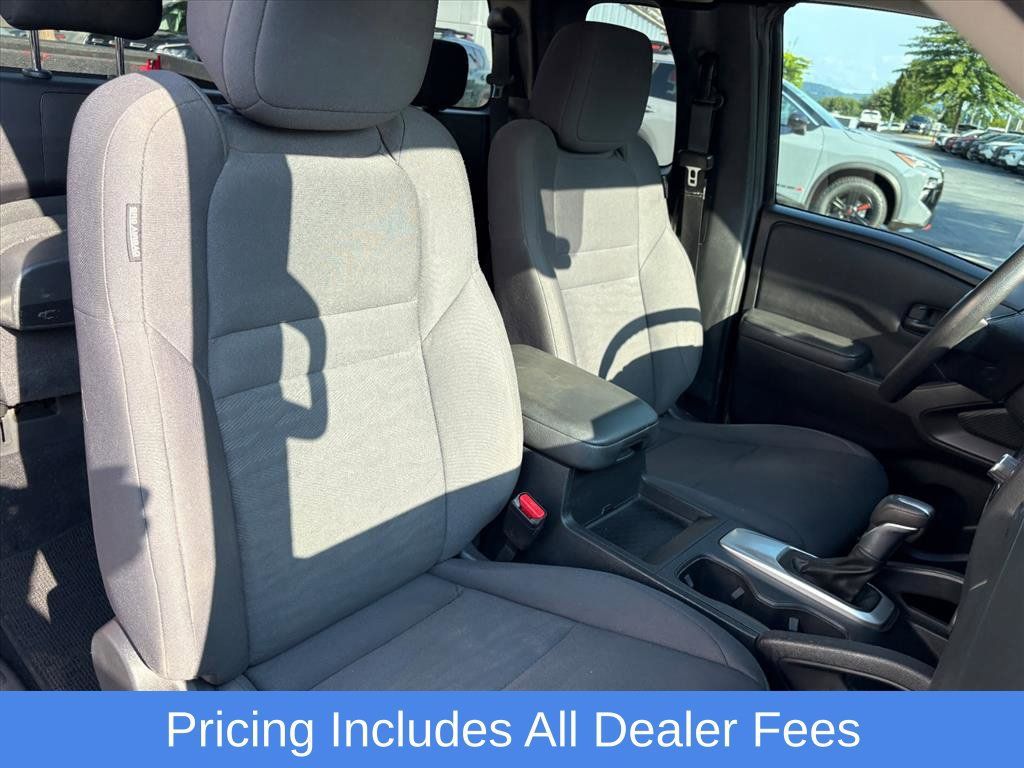 Used 2023 Nissan Frontier S w/ Technology Package AWD/4WD image 18