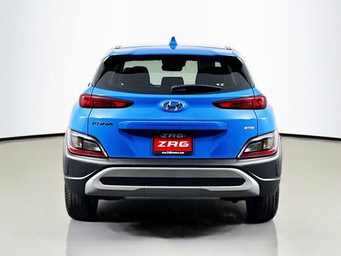Used 2022 Hyundai Kona SE AWD/4WD image 4