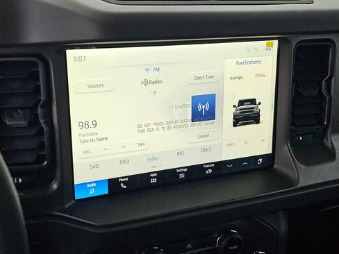 New 2025 Ford Bronco Base image 16