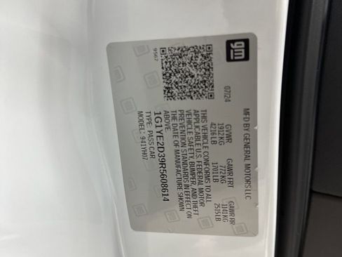 Used 2024 Chevrolet Corvette Z06 w/ Battery Protection Package image 29