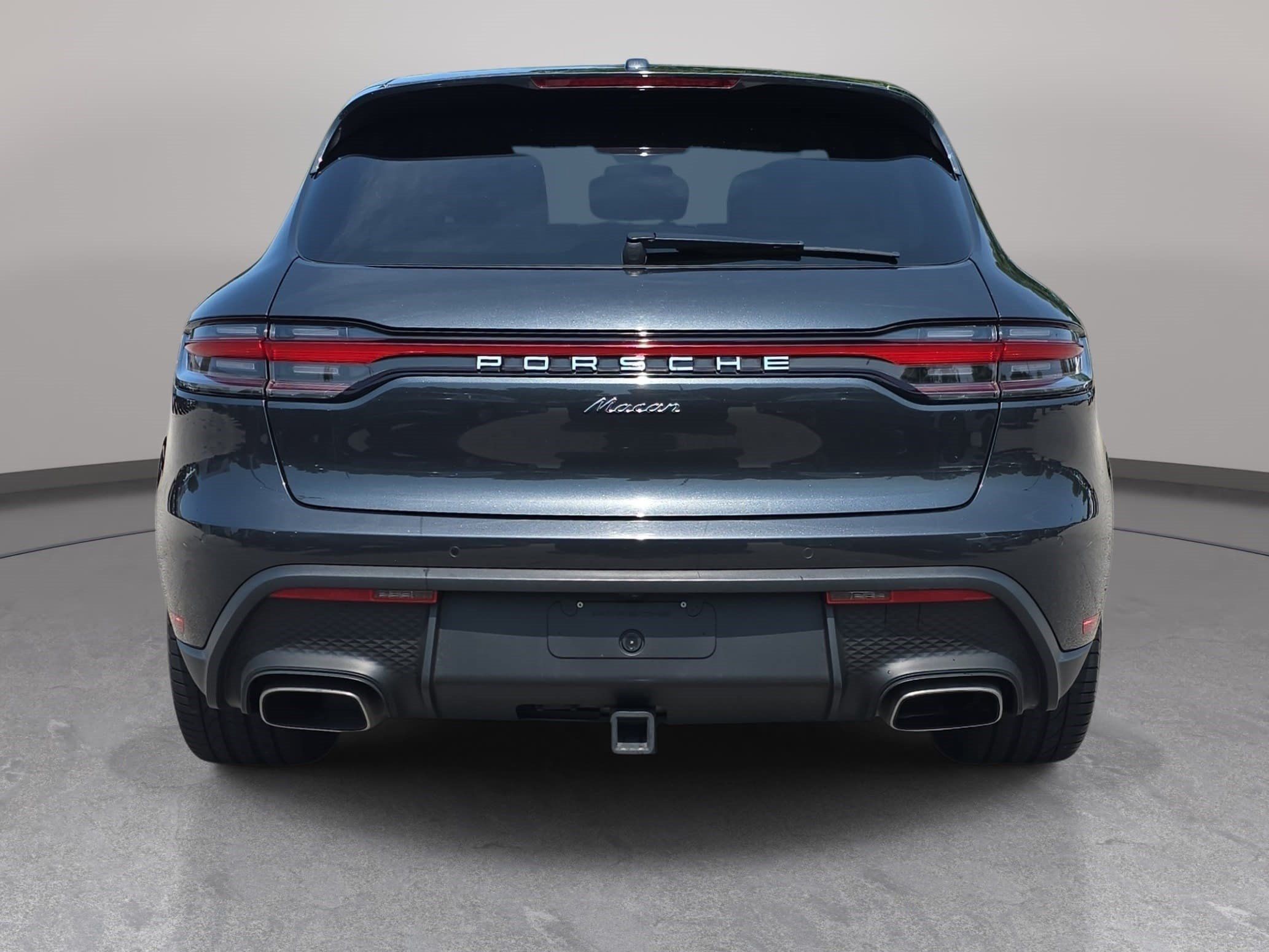 Used 2023 Porsche Macan Turbo AWD/4WD image 7