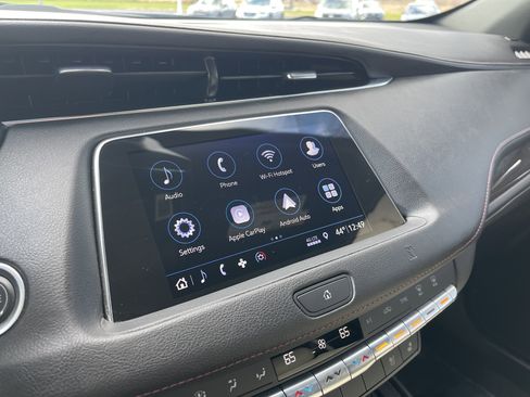 Used 2019 Cadillac XT4 Sport image 13