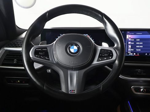 Used 2024 BMW X7 xDrive40i w/ M Sport Package AWD/4WD image 45