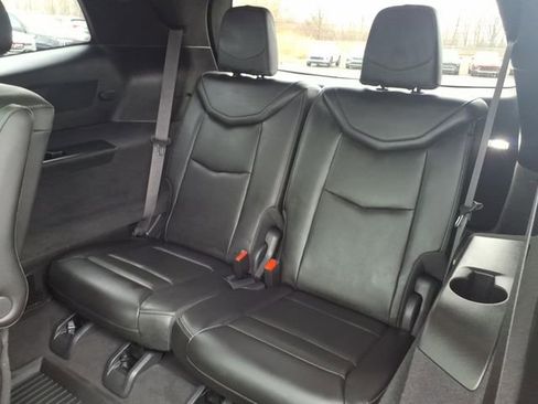 Used 2024 Cadillac XT6 Sport w/ Technology Package AWD/4WD image 10