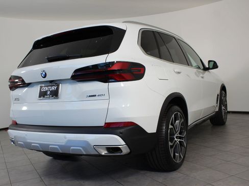 New 2026 BMW X5 xDrive40i w/ Climate Comfort Package image 9