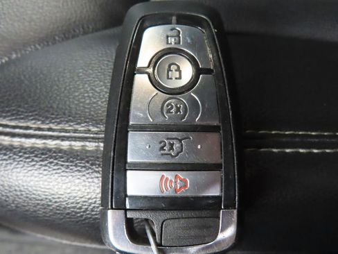 Used 2020 Ford Explorer XLT w/ Equipment Group 202A image 62