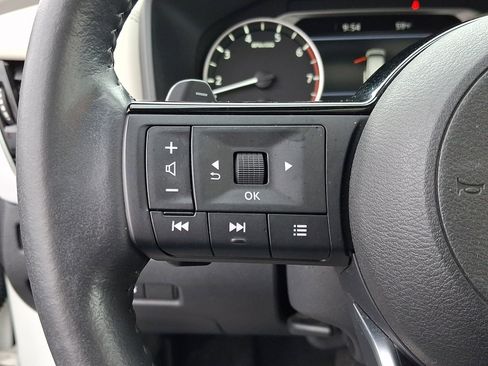 Certified 2023 Nissan Rogue SL w/ SL Premium Package image 22