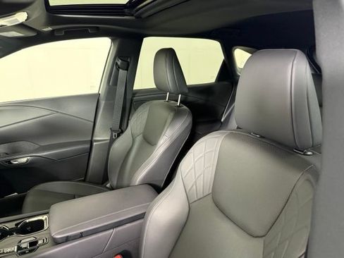 Used 2025 Lexus RX 350 Premium w/ Convenience Package FWD image 7