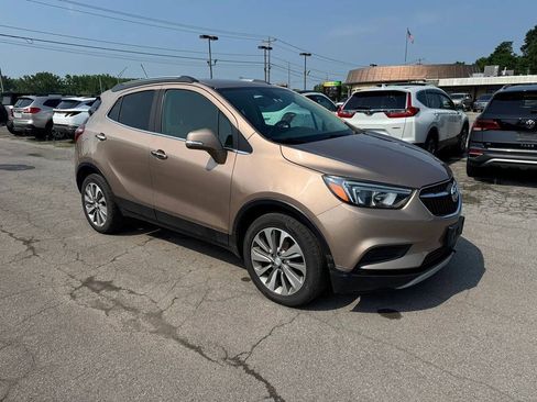 Used 2019 Buick Encore Preferred AWD/4WD image 4