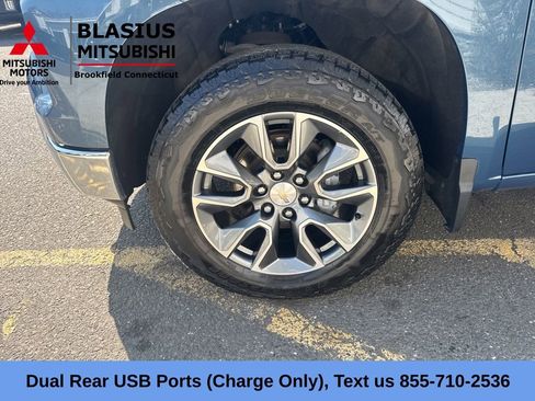 Used 2024 Chevrolet Silverado 1500 LT AWD/4WD image 18