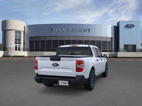 New 2025 Ford Maverick XLT w/ XLT Luxury Package image 8