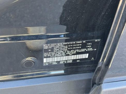 Used 2024 Toyota RAV4 Adventure image 32