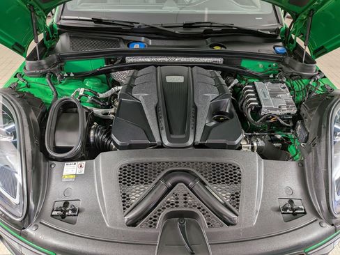 Certified 2023 Porsche Macan GTS AWD/4WD image 26