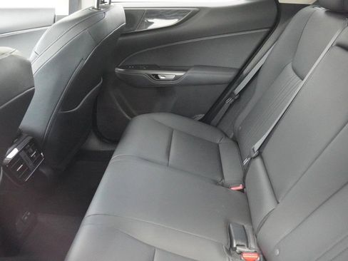 Used 2025 Lexus NX 250 FWD w/ Towing Package (2000 Lbs) image 11