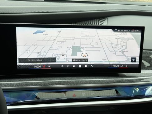 Used 2025 BMW 760i xDrive image 14