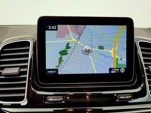 Used 2018 Mercedes-Benz GLS 450 4MATIC w/ Premium Package image 20