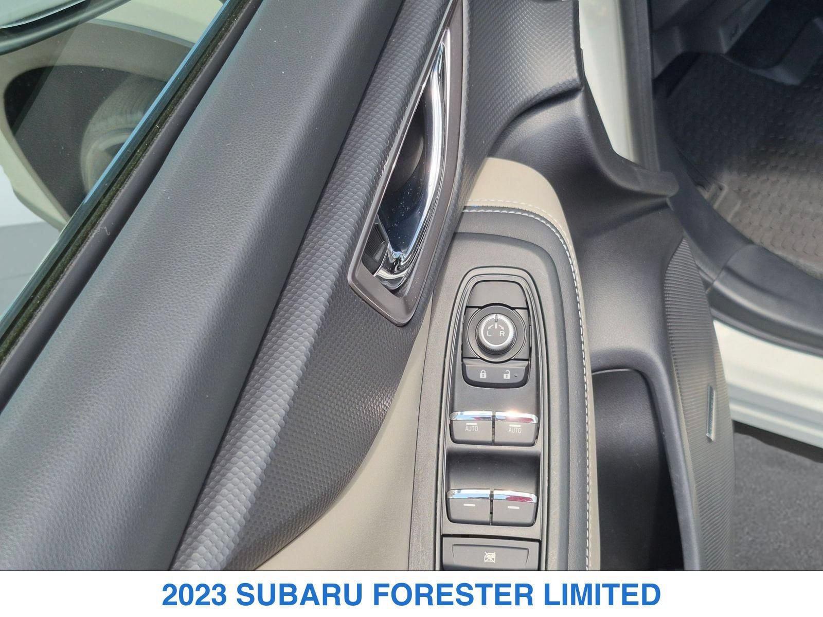Certified 2023 Subaru Forester Limited AWD/4WD image 12