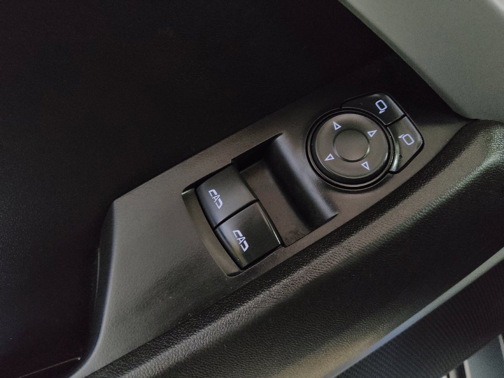 Used 2019 Chevrolet Camaro LT RWD image 27
