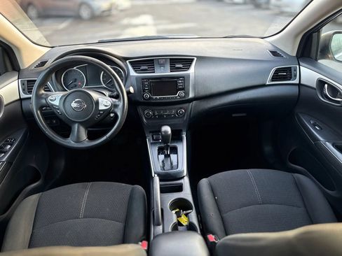 Used 2018 Nissan Sentra S w/ S Midnight Style Package image 19