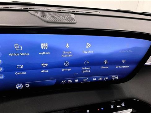 Used 2025 Buick Enclave Sport Touring w/ Power Package image 35