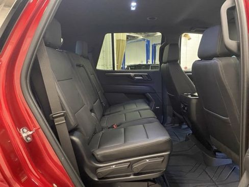 Used 2025 Chevrolet Tahoe LT w/ Comfort Package AWD/4WD image 23